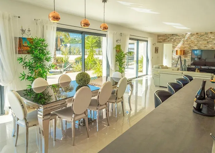 Suartello Vecchio Avec Piscine Privee