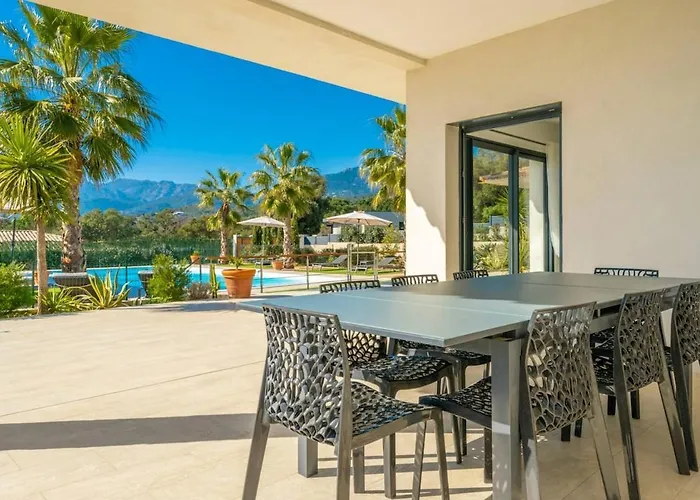 Suartello Vecchio Avec Piscine Privee Villa *