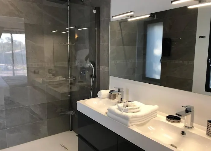 Suartello Vecchio Avec Piscine Privee Πόρτο Βέκιο